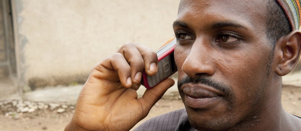 Mobile phone in Niger. Photo: World Bank