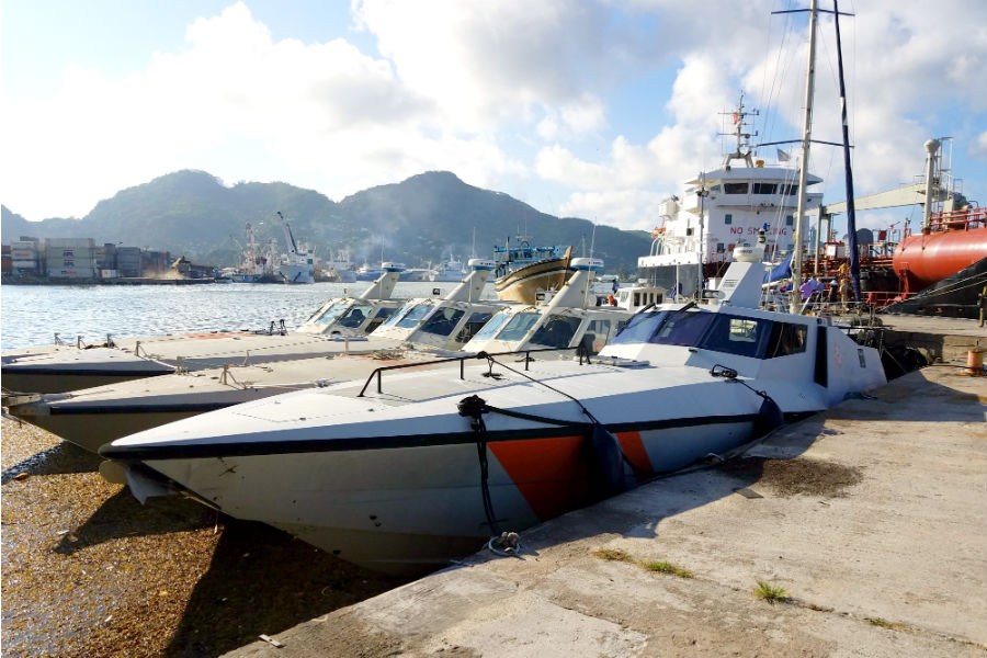 Canonnières aux Seychelles.