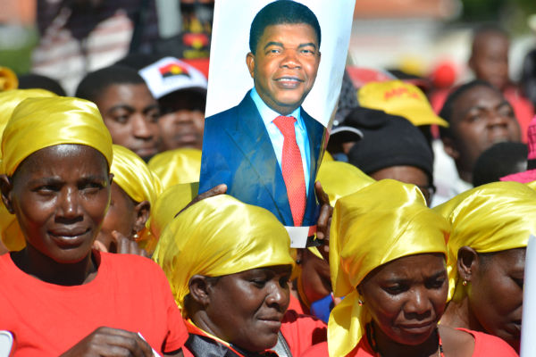 Lourenço’s First Year: Angola’s Transitional Politics