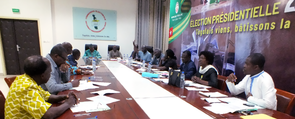 A meeting at Togo's National Electoral Commission (CENI). 
