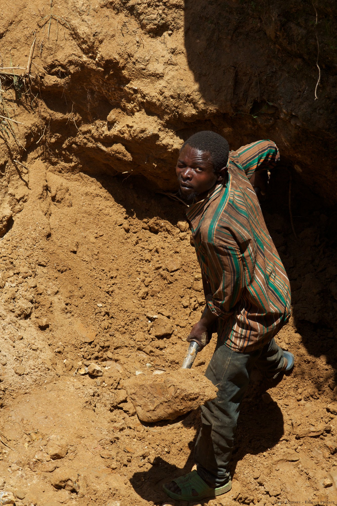 A boy working in a mine in South Kivu