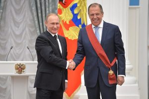 Vladimir_Putin_and_Sergey_Lavrov_Kremlin_21_May_2015_900x600