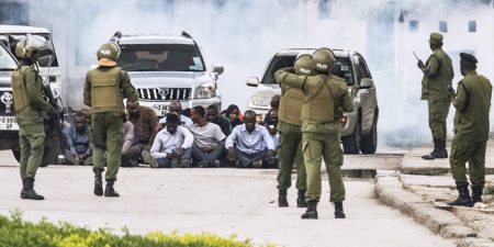 Anti-riot police in Zanzibar 2x1