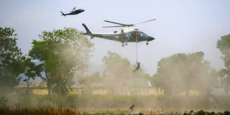 Nigerian specops helicopter 2x1